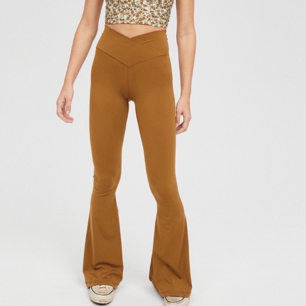 Aerie cross waste flare leggings